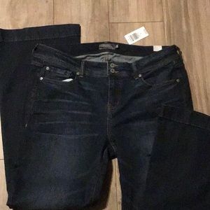 Torrid plus size 18jeans NWT